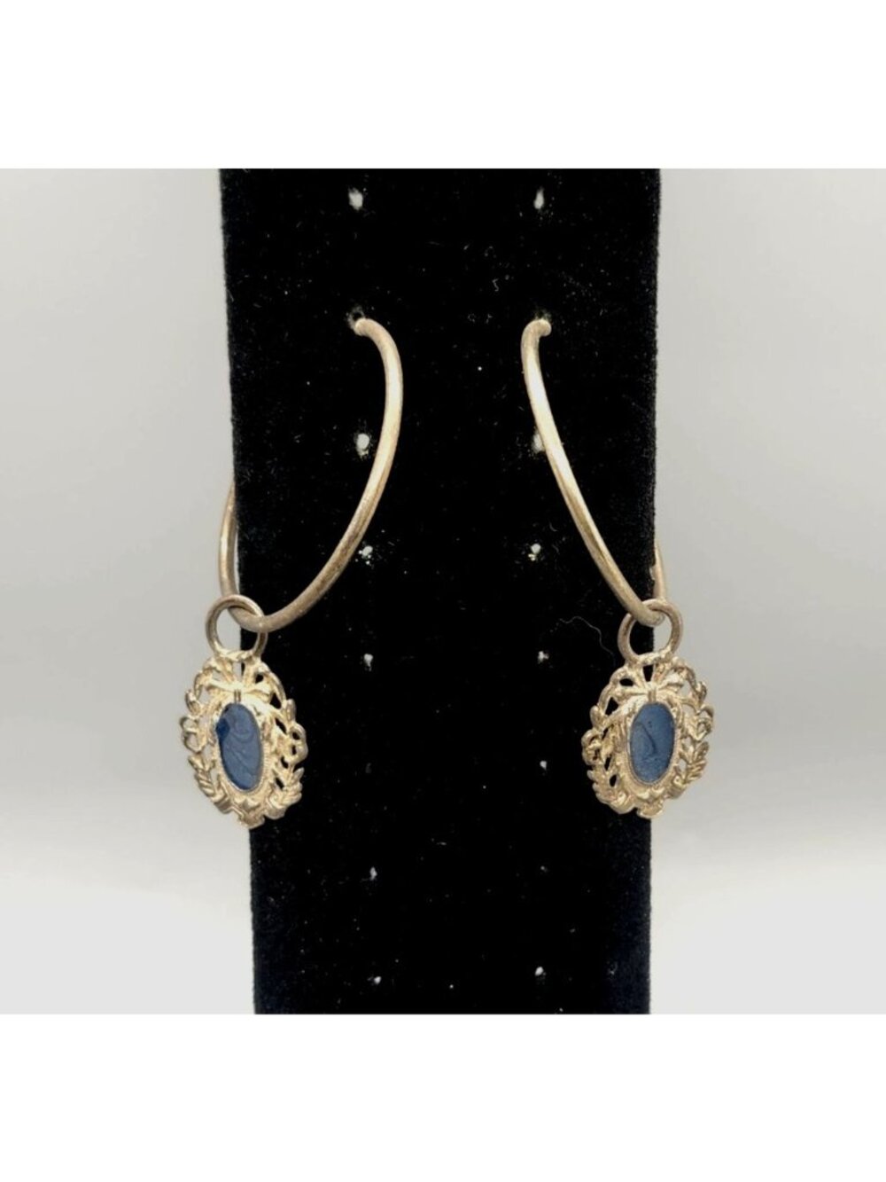 Vintage Silver-Tone Hoop Earrings With Blue Cameo Charms Ornate Design
